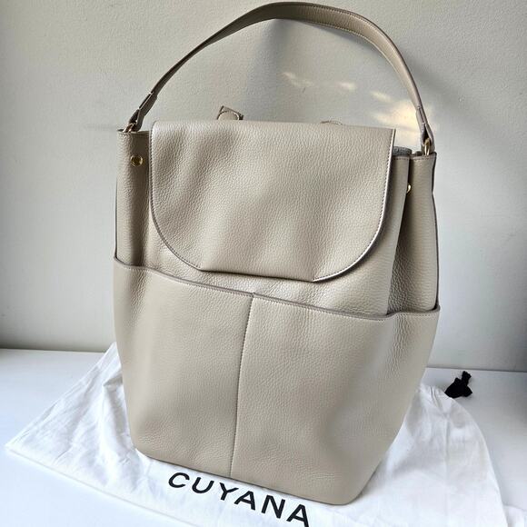 Cuyana 13" Pebbled Leather Stone Beige Laptop Backpack Work Travel - Picture 5 of 15